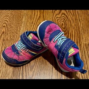 Girls size 8.5 Tsukihashi sneakers